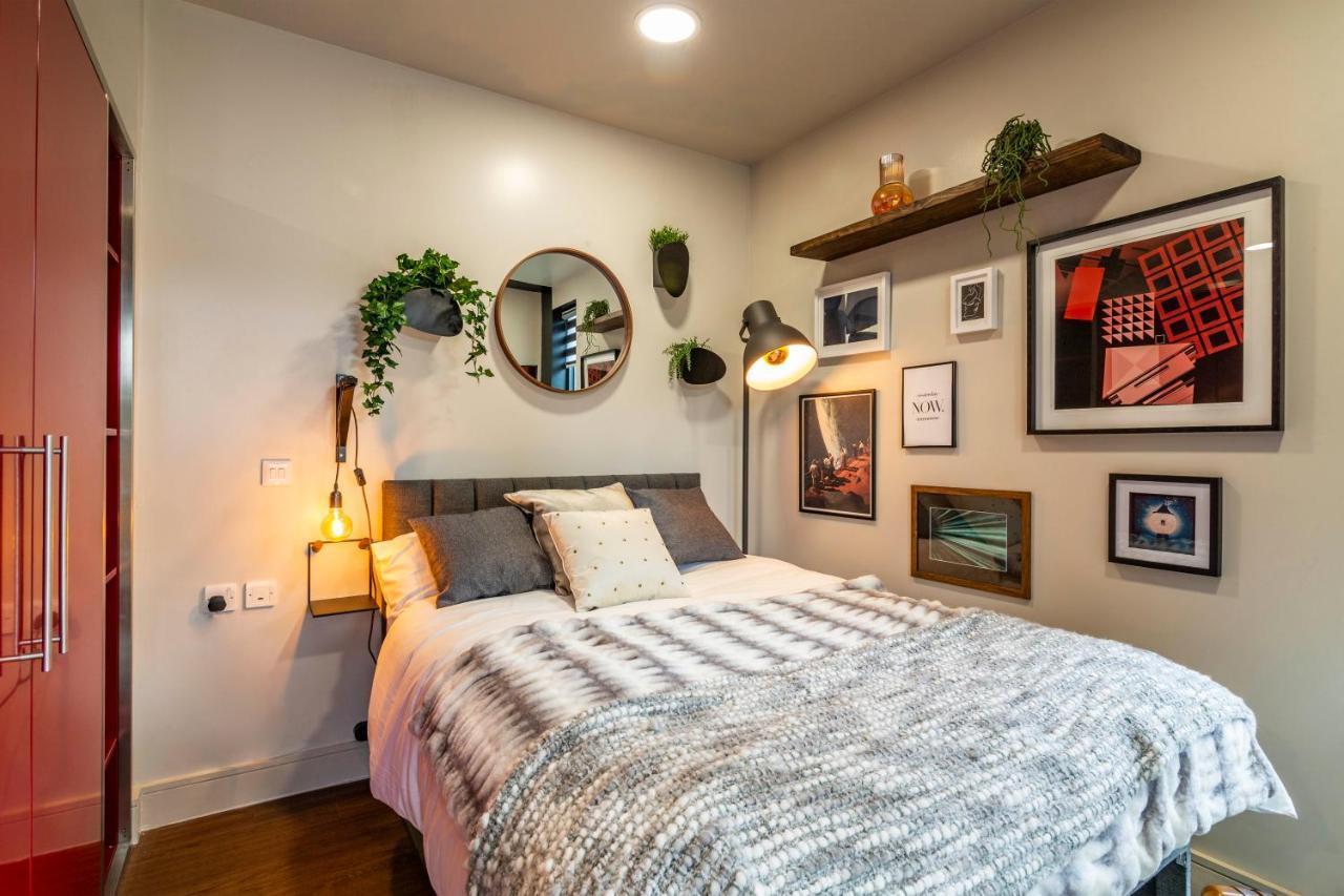 Romantic Getaway Studio Pods Close To City Centre With Free Wifi Derby Exteriör bild