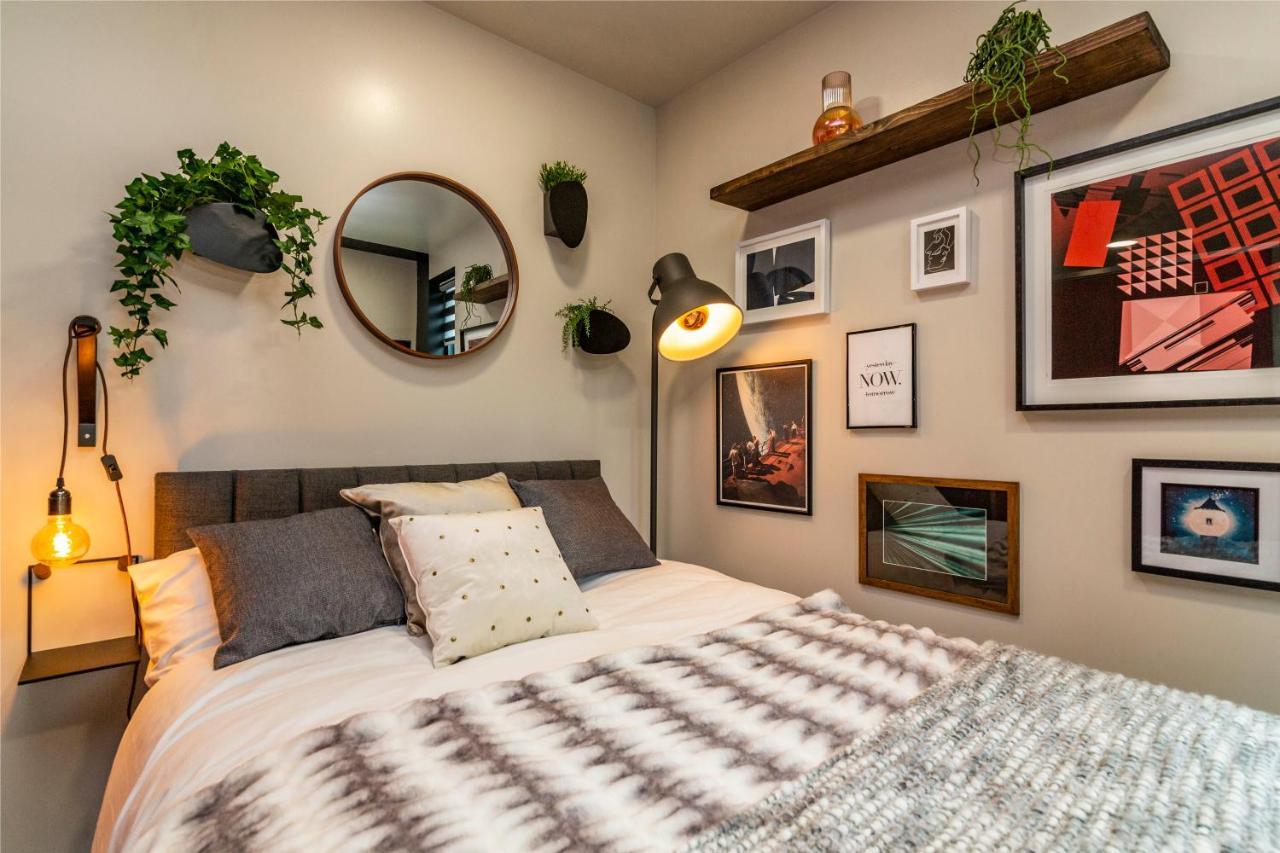 Romantic Getaway Studio Pods Close To City Centre With Free Wifi Derby Exteriör bild