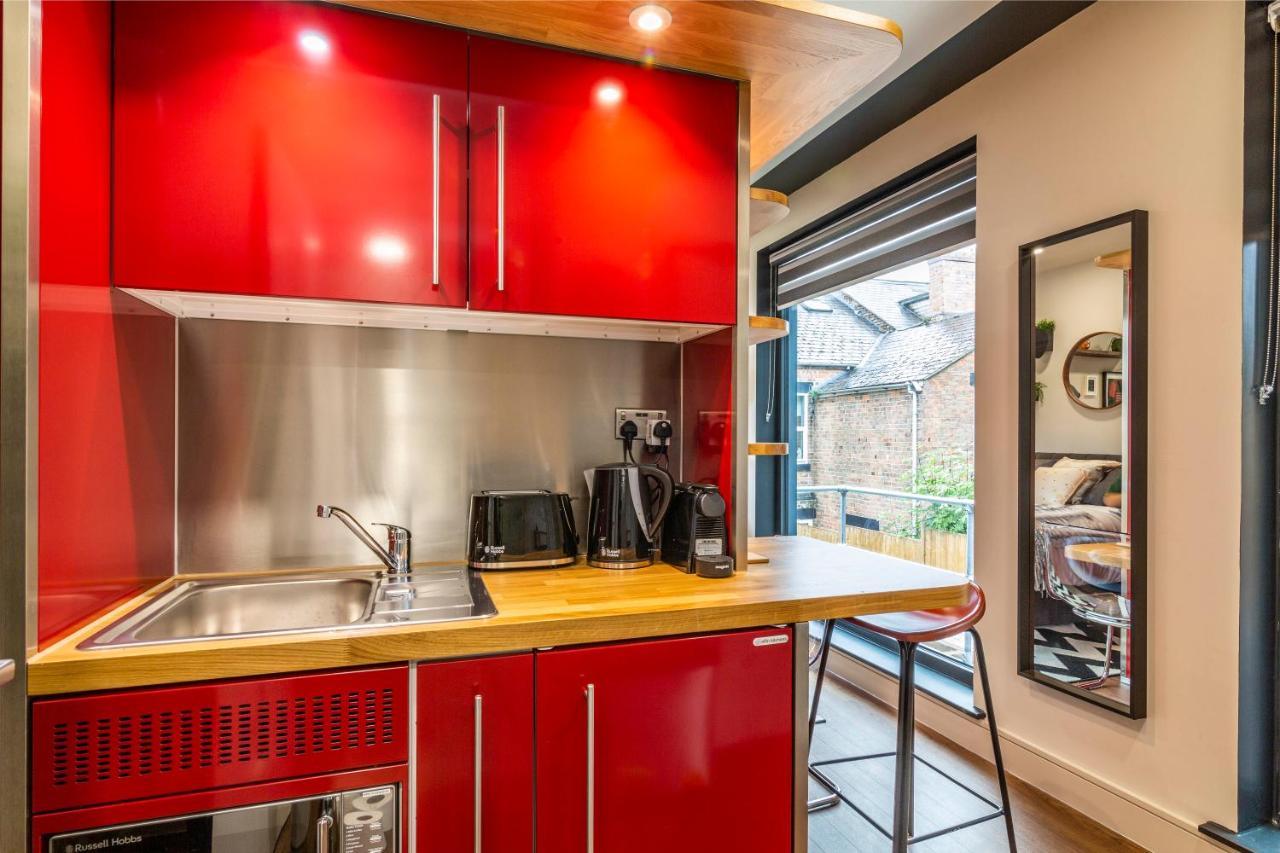 Romantic Getaway Studio Pods Close To City Centre With Free Wifi Derby Exteriör bild