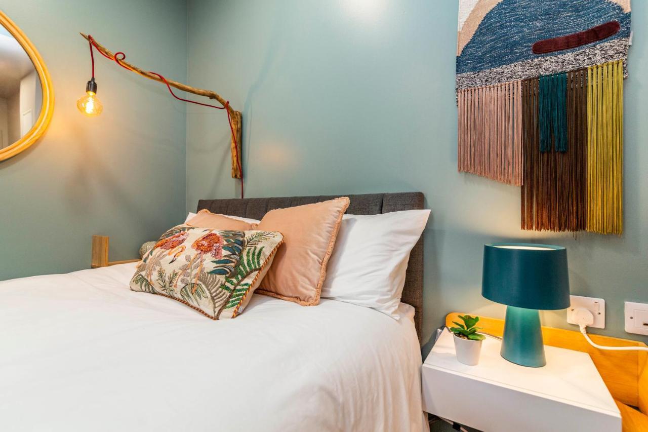Romantic Getaway Studio Pods Close To City Centre With Free Wifi Derby Exteriör bild
